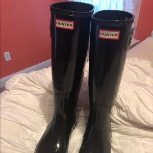 BLACK HUNTER BOOTS